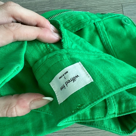 Aritzia Cargo Pants - Picture 4 of 4